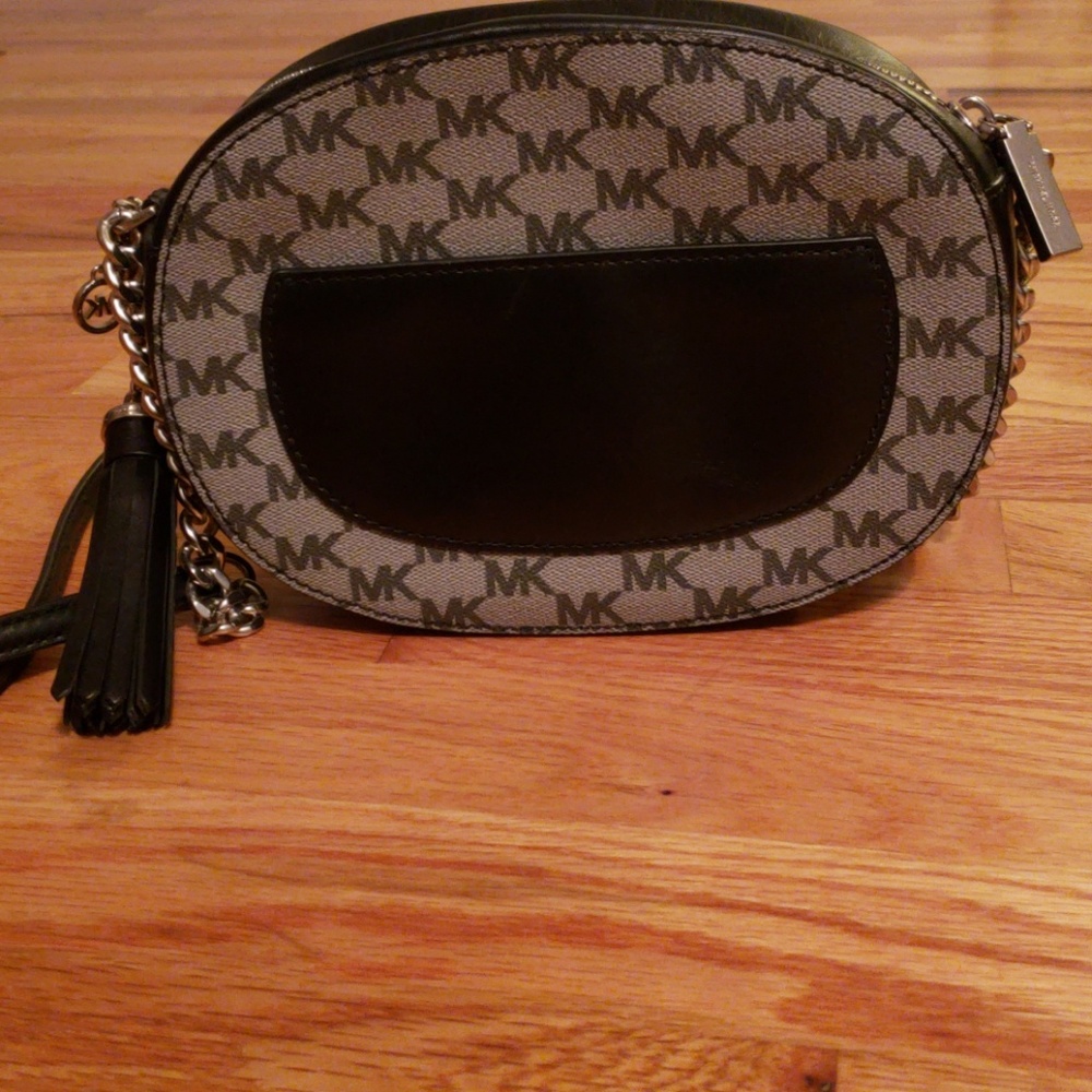 Michael Kors Crossbody and Keychain